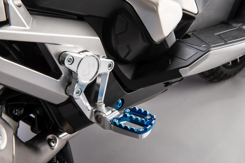 Rear Sets With Fold Up Foot Pegs for Honda Opaco